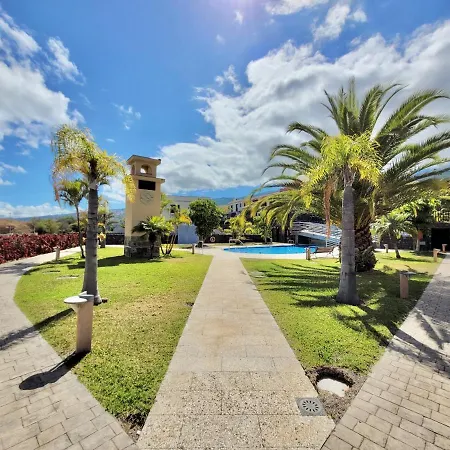 Cypress' - La Quinta - *